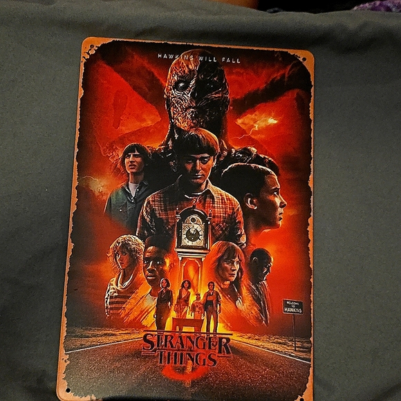 Stranger Things Decorative Aluminum Sign - Picture 1 of 4